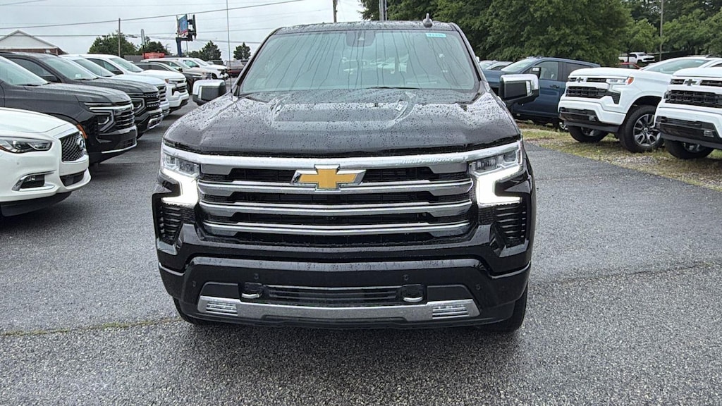 New 2026 Chevrolet Silverado 1500 High Country Truck