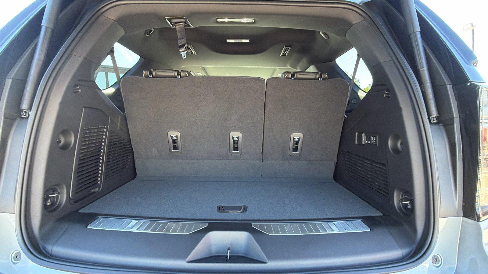 2027 Chevrolet Tahoe Premier - Photo 15