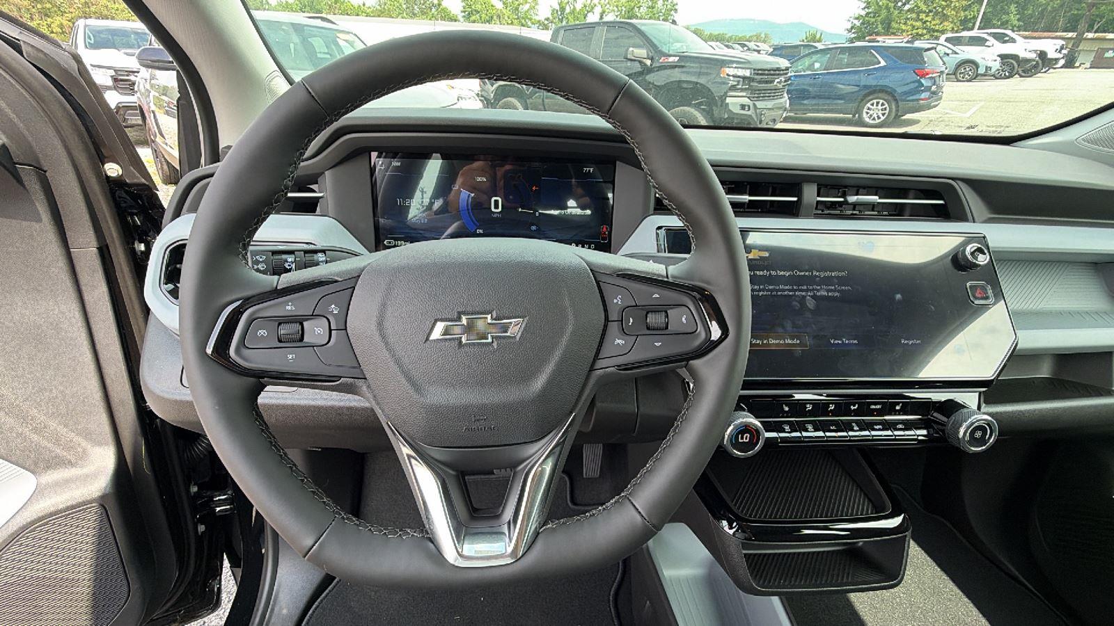 2027 Chevrolet Bolt LT - Photo 19