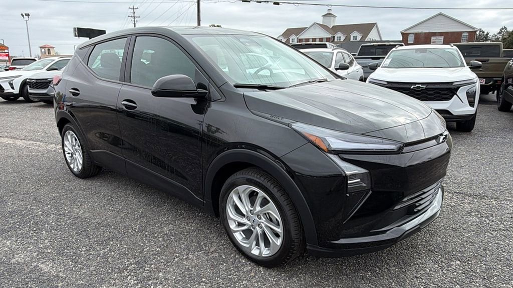 New 2027 Chevrolet Bolt LT SUV
