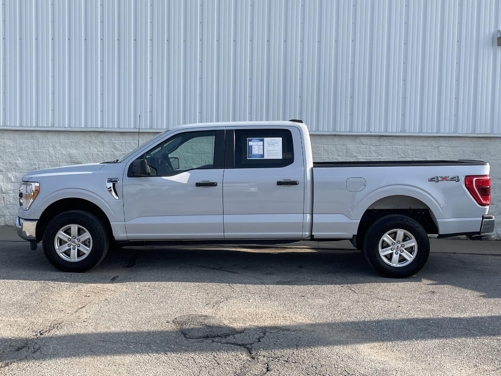 Used 2022 Ford F-150 XLT with VIN 1FTFW1E59NKE66699 for sale in Lincoln, NE