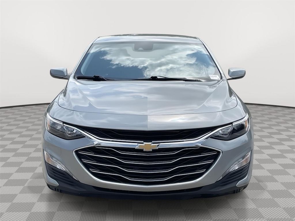 Used 2025 Chevrolet Malibu LT Sedan