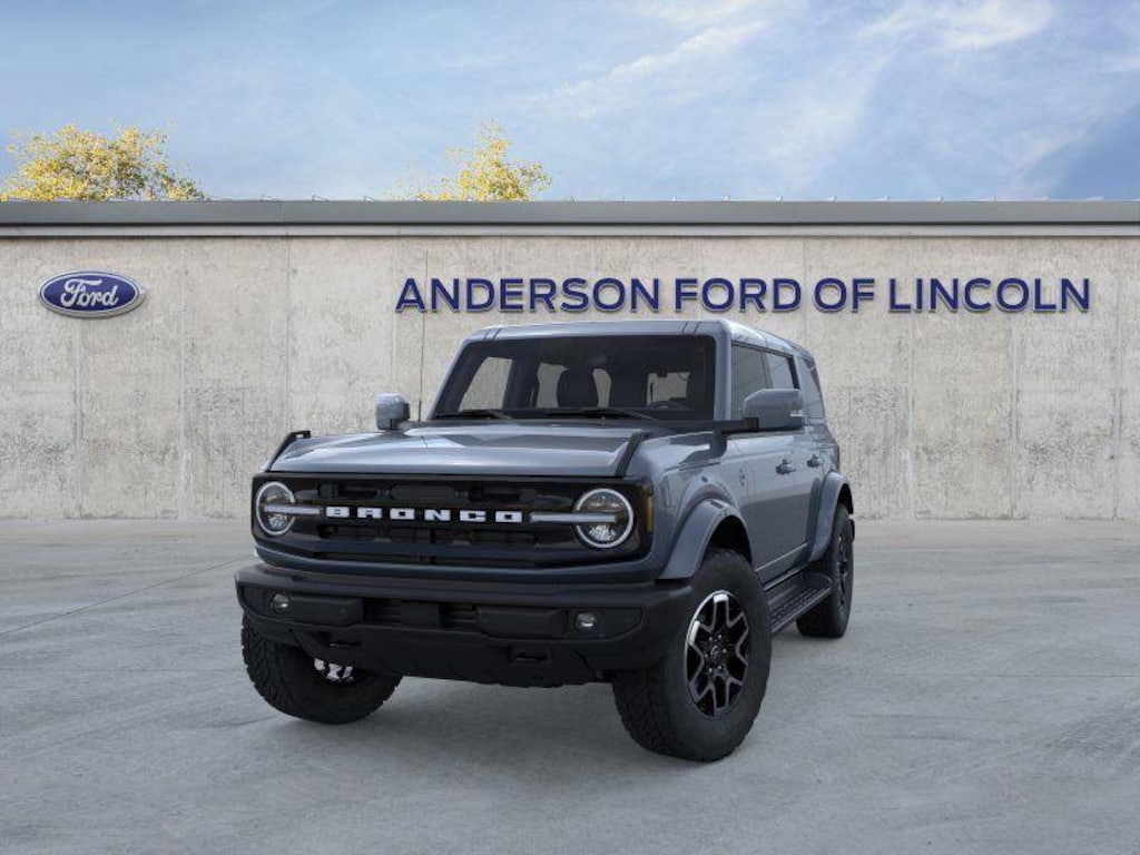 New 2025 Ford Bronco Outer Banks SUV