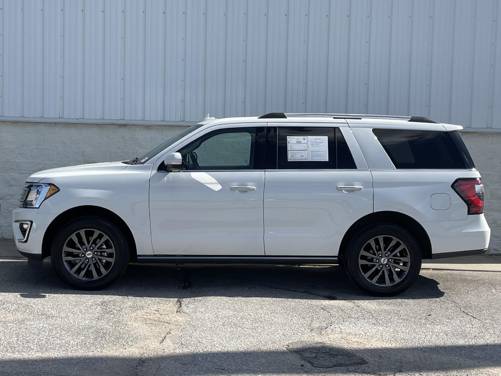 Used 2021 Ford Expedition Limited with VIN 1FMJU2ATXMEA54584 for sale in Lincoln, NE
