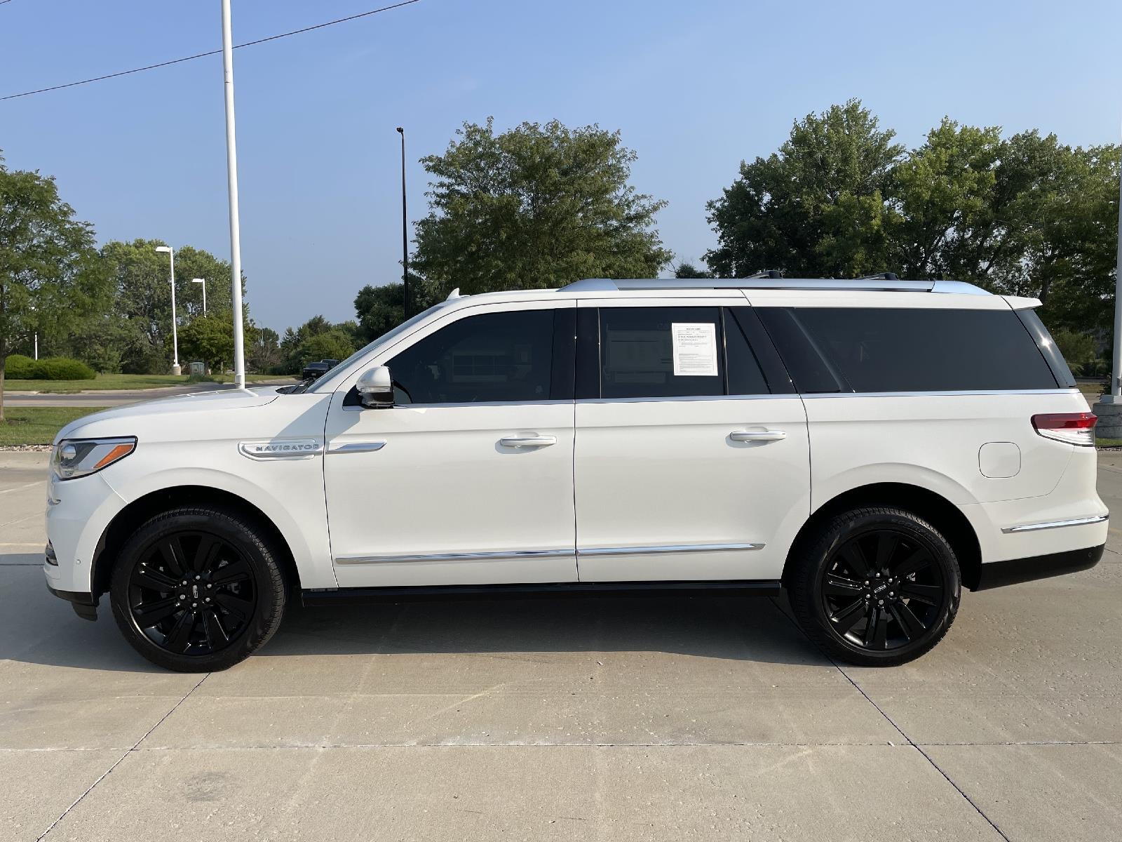 Used 2023 Lincoln Navigator Reserve L with VIN 5LMJJ3LG4PEL14932 for sale in Lincoln, NE