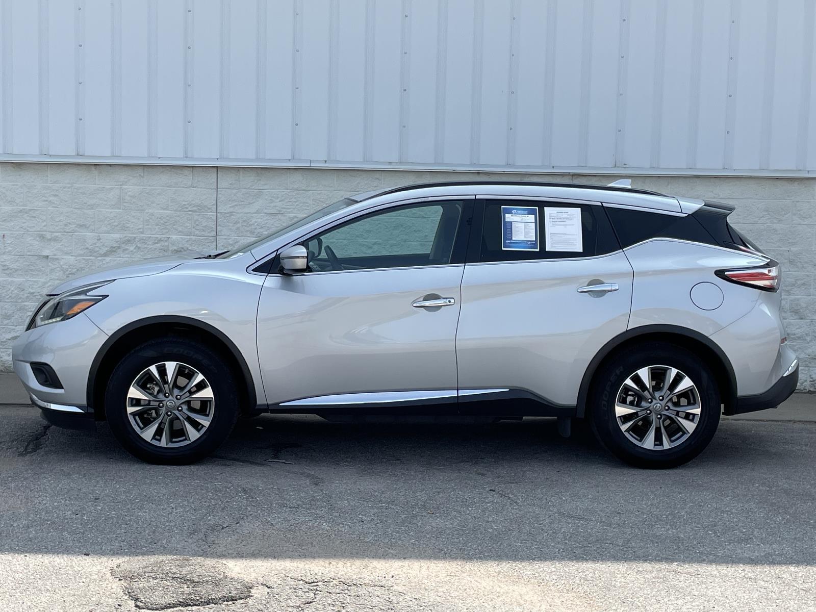 Used 2018 Nissan Murano SV with VIN 5N1AZ2MHXJN124444 for sale in Lincoln, NE