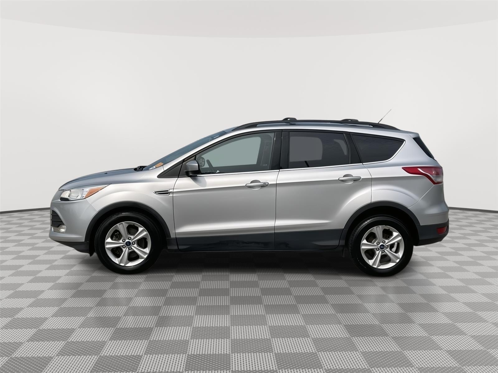 Used 2014 Ford Escape SE with VIN 1FMCU0G9XEUA38191 for sale in Kansas City