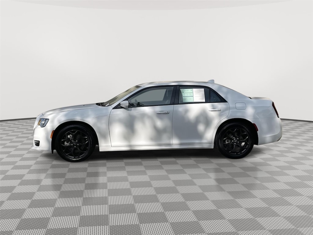 Used 2023 Chrysler 300 Touring L Sedan