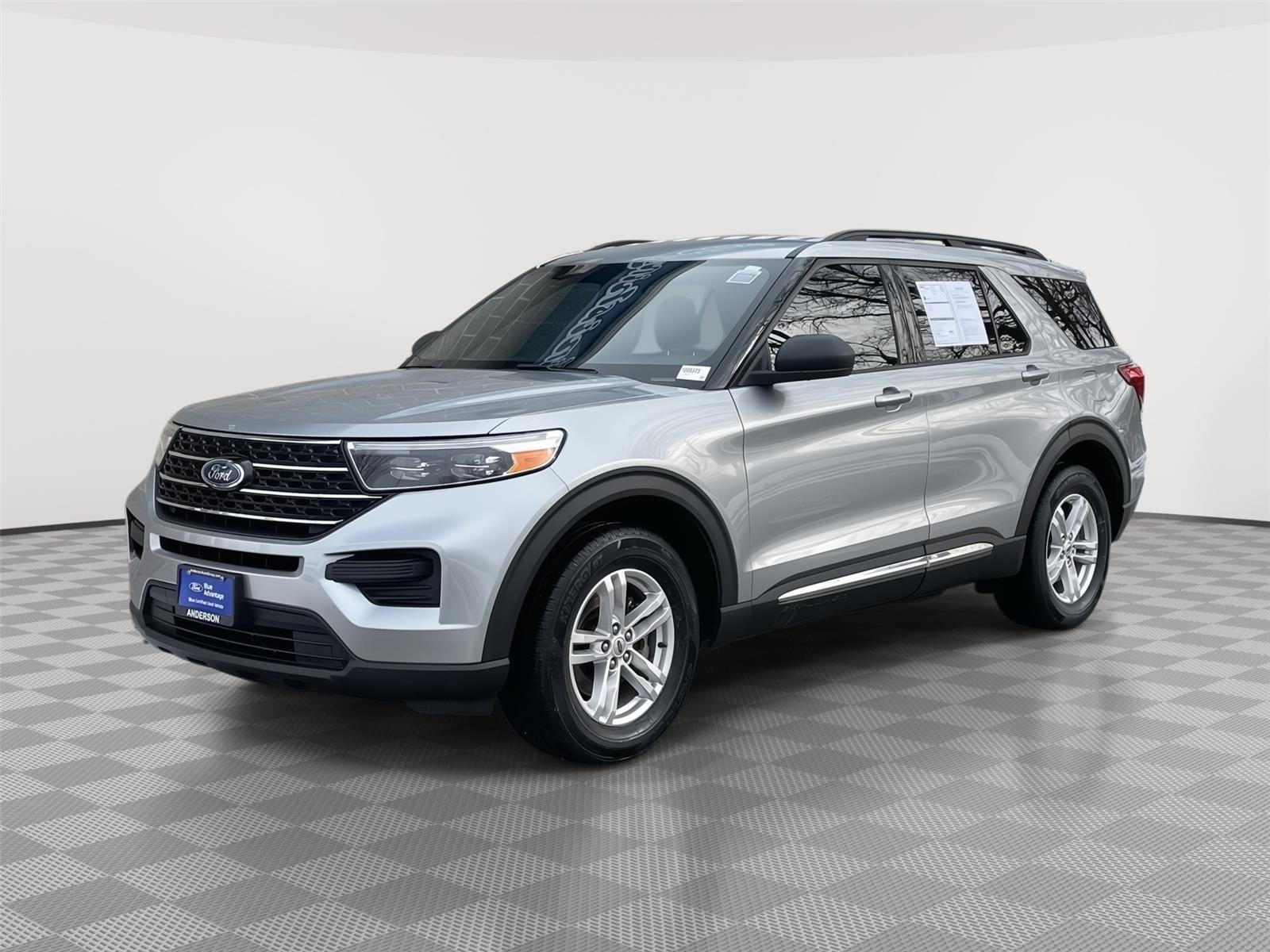 2020 Ford Explorer XLT's photo