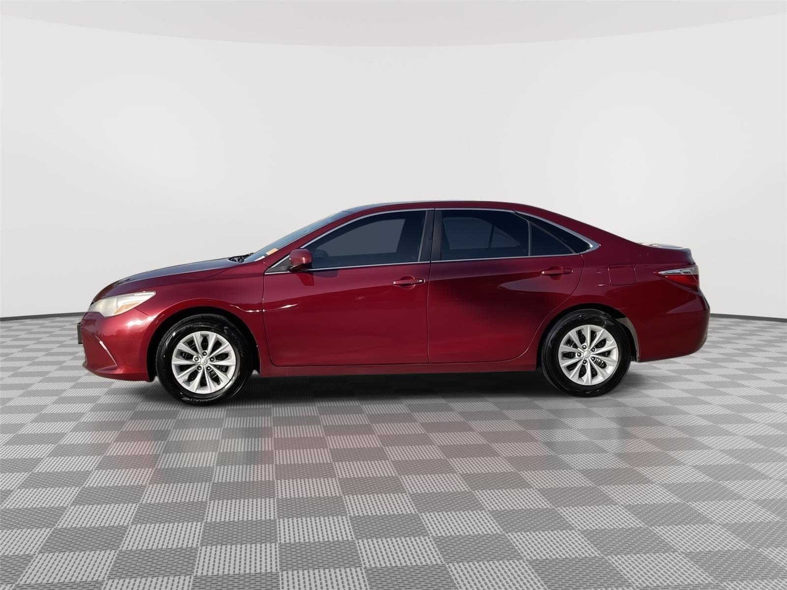 Used 2017 Toyota Camry LE with VIN 4T1BF1FK3HU650656 for sale in Lincoln, NE