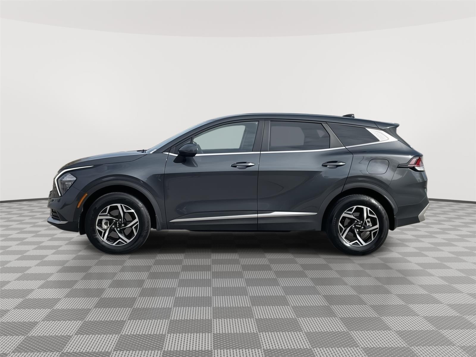 Used 2023 Kia Sportage LX AWD SUV