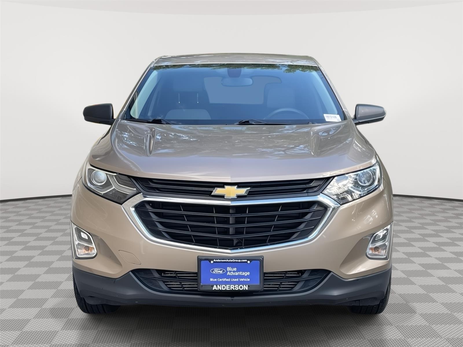 2019 Chevrolet Equinox LS photo 3
