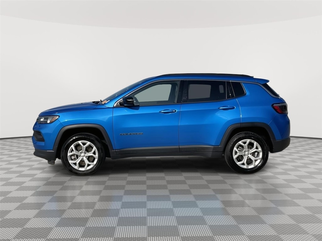 Used 2024 Jeep Compass Latitude SUV