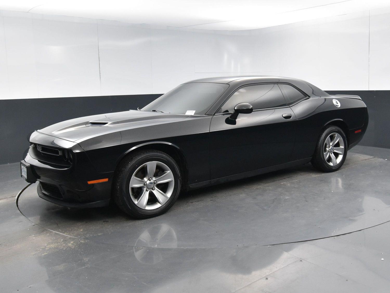 Used 2020 Dodge Challenger SXT with VIN 2C3CDZAG7LH138558 for sale in Lincoln, NE