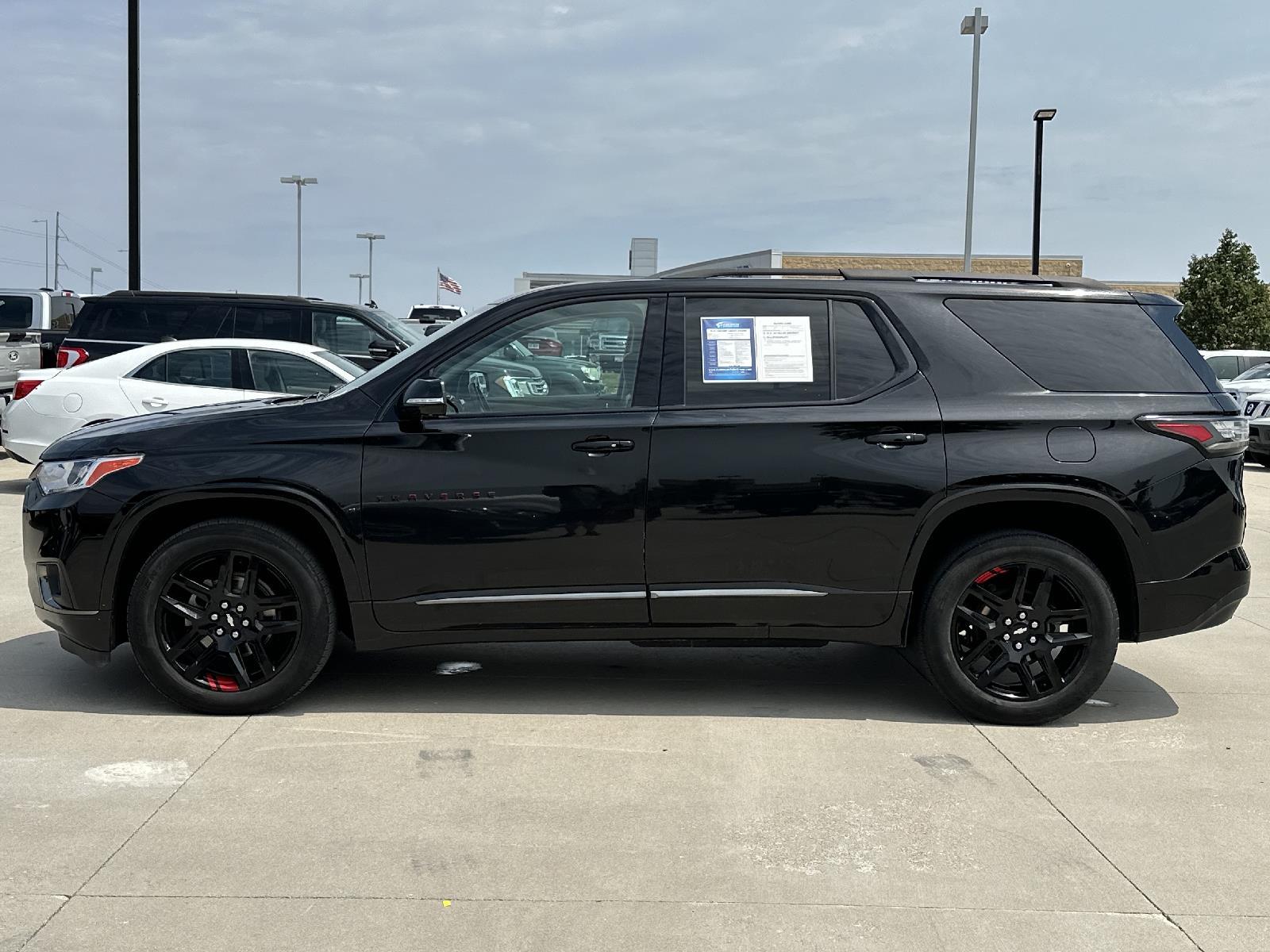 Used 2020 Chevrolet Traverse Premier with VIN 1GNEVKKW6LJ188016 for sale in Lincoln, NE