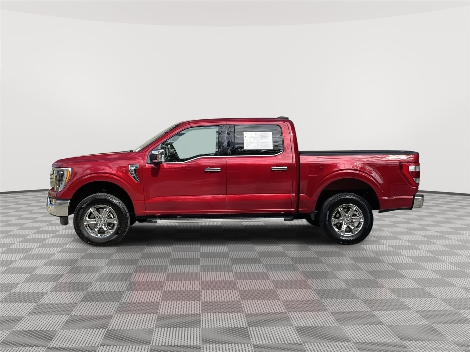 2022 Ford F-150 Lariat photo 2