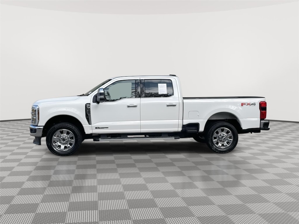 Certified 2024 Ford F-350 Super Duty Lariat Truck Crew Cab