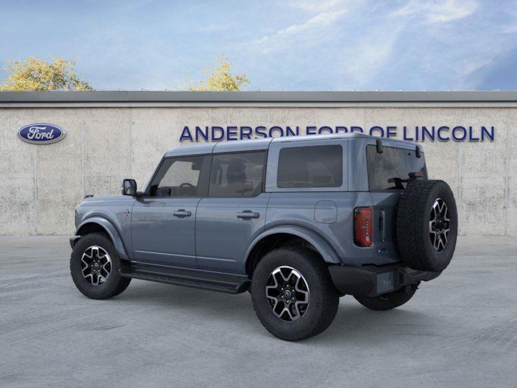 New 2025 Ford Bronco Outer Banks SUV