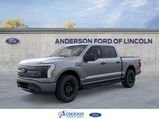 2025 Ford F-150 Lightning XLT TRUCK