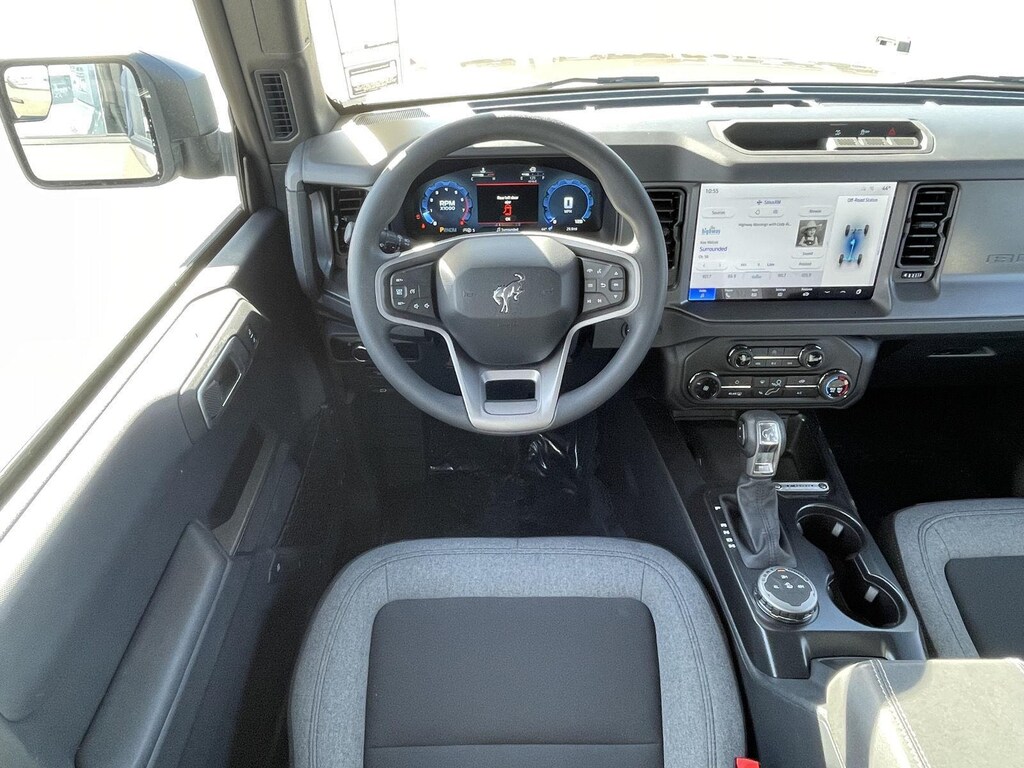 New 2025 Ford Bronco Base SUV