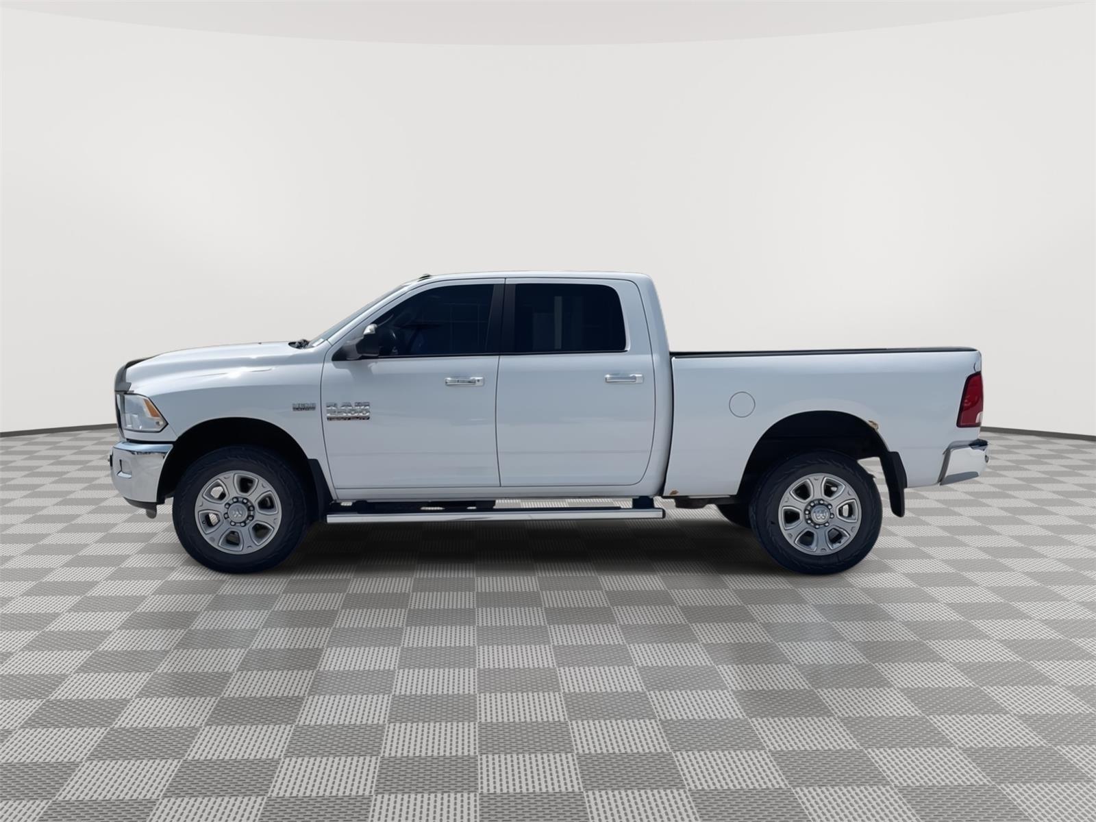 Used 2014 RAM Ram 2500 Pickup SLT with VIN 3C6UR5DJ6EG113632 for sale in Kansas City