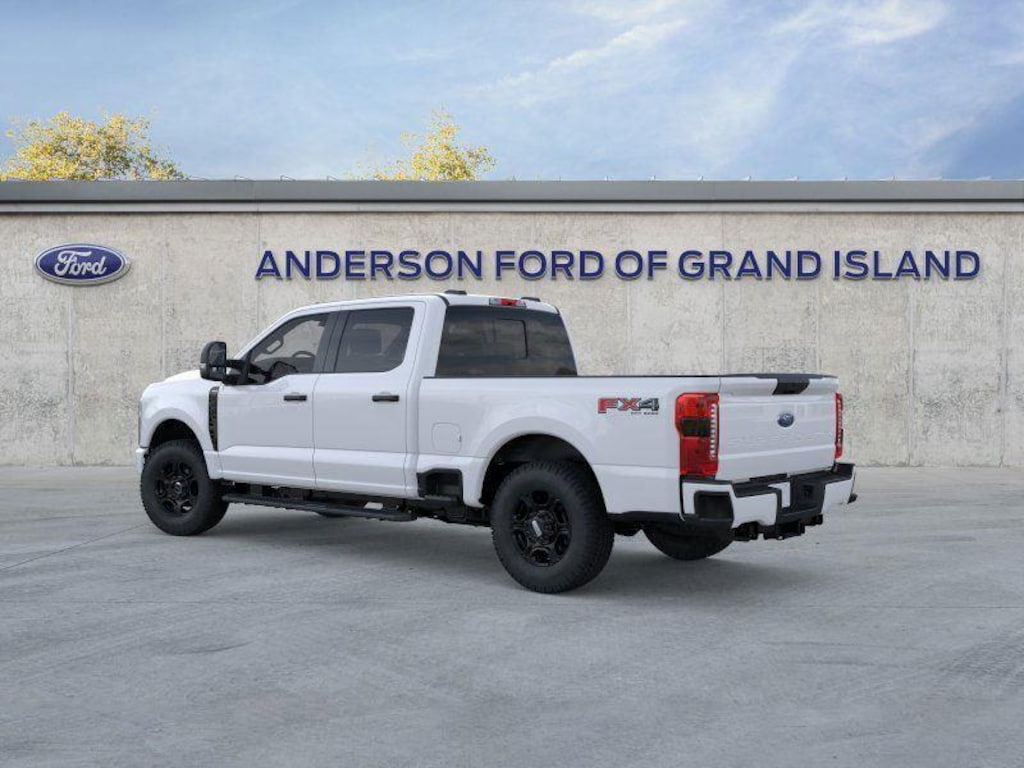 New 2026 Ford F-250 Super Duty XLT Truck Crew Cab