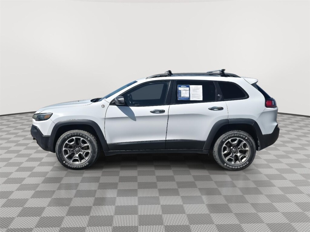 Used 2021 Jeep Cherokee Trailhawk SUV