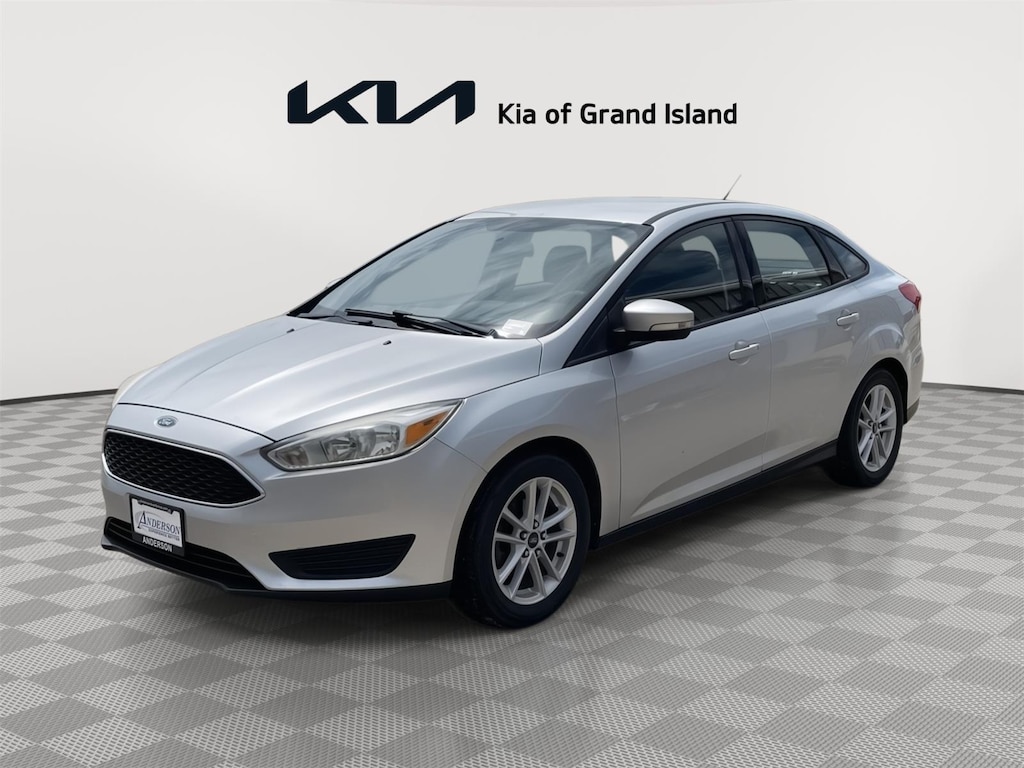 Used 2017 Ford Focus SE Sedan