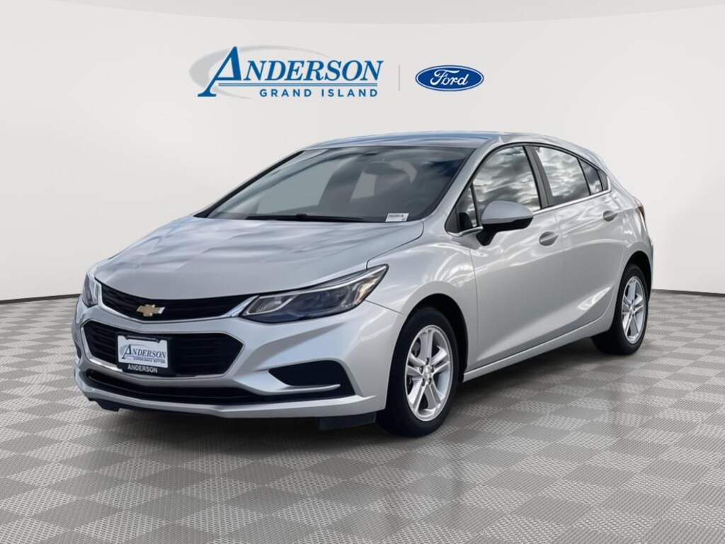 Used 2018 Chevrolet Cruze LT Hatchback