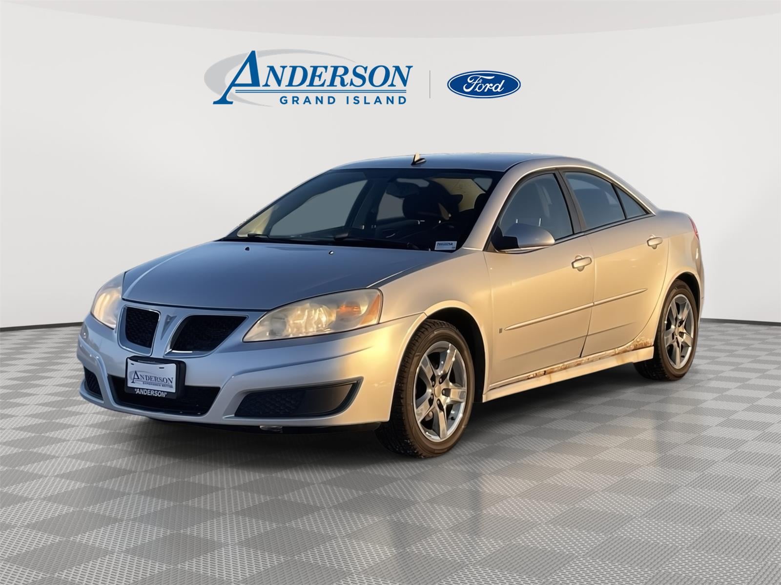 2010 Pontiac G6 Base's photo