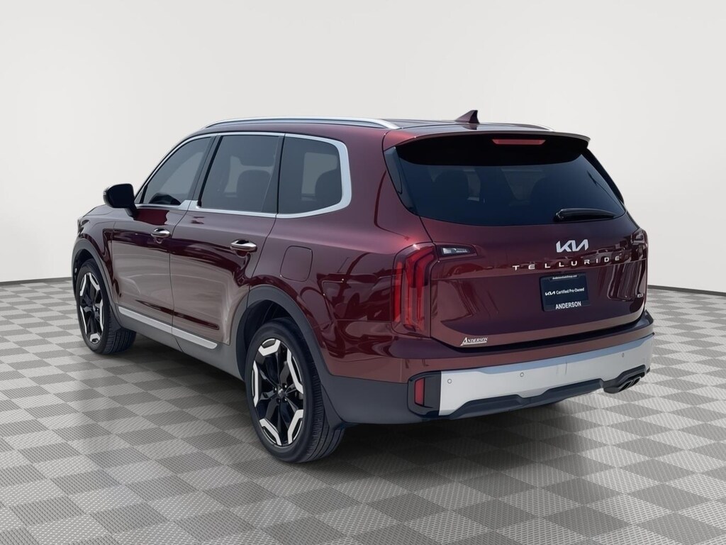 Used 2024 Kia Telluride S SUV