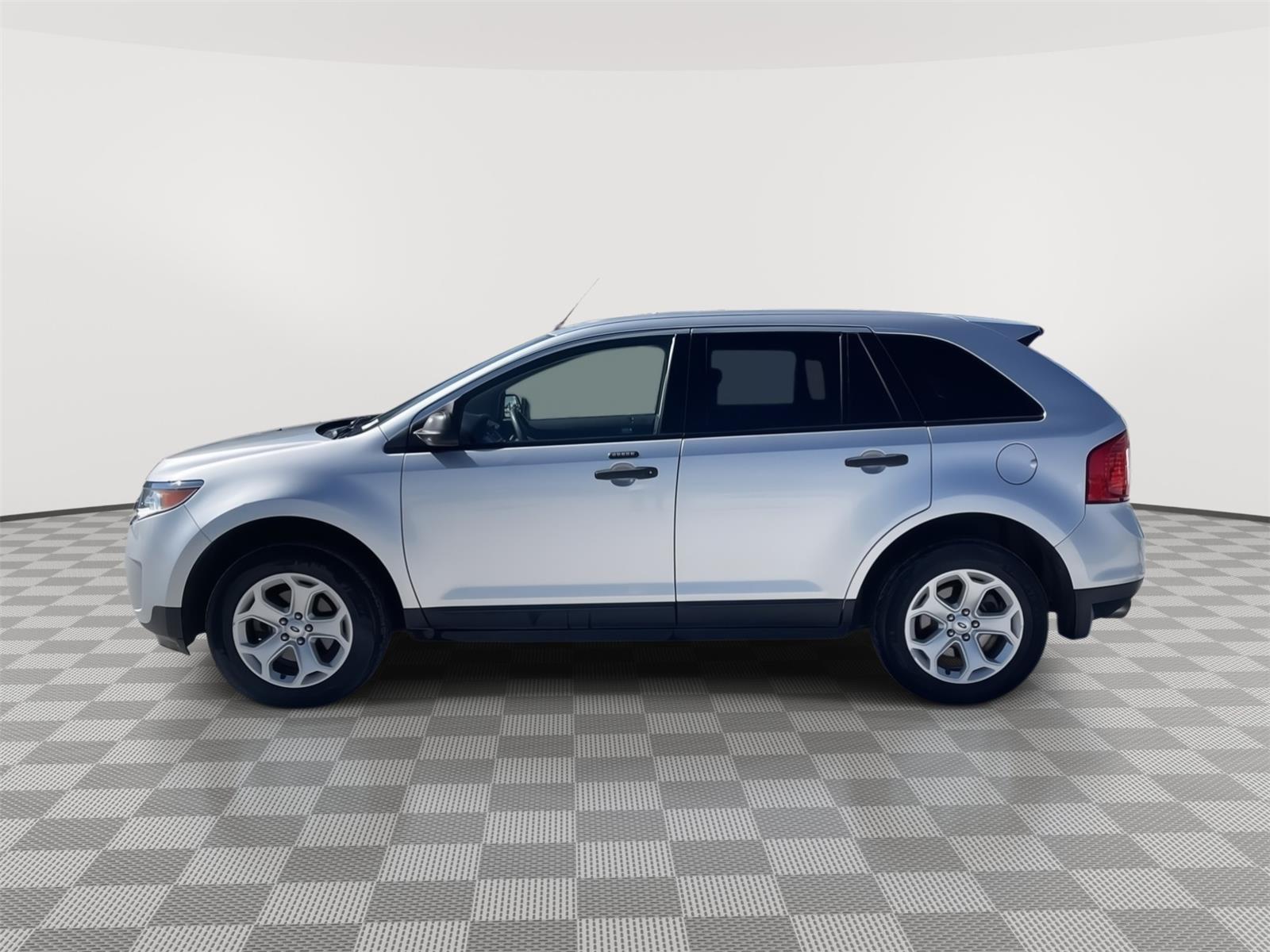 Used 2014 Ford Edge SE with VIN 2FMDK4GC1EBB04503 for sale in Grand Island, NE