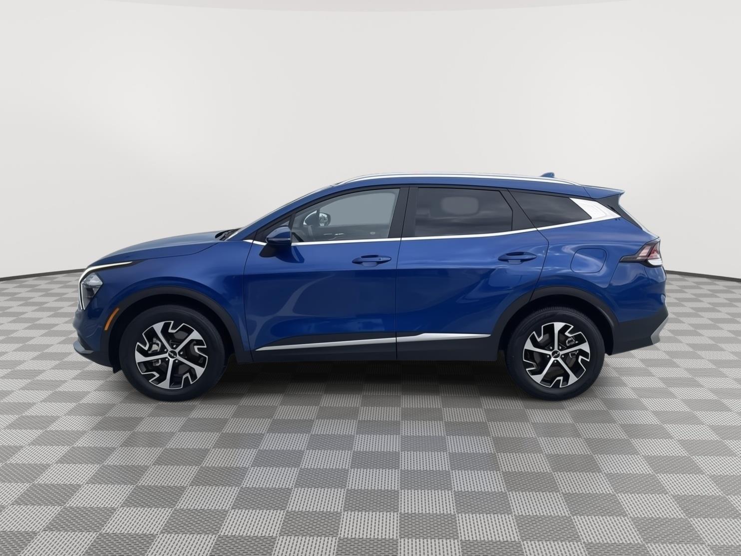 Used 2023 Kia Sportage EX with VIN 5XYK3CAF6PG005101 for sale in Kansas City
