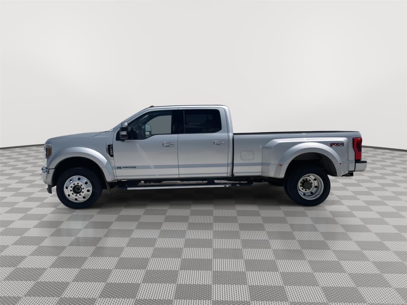 Used 2019 Ford F-450 Super Duty XLT with VIN 1FT8W4DT3KED81152 for sale in Kansas City
