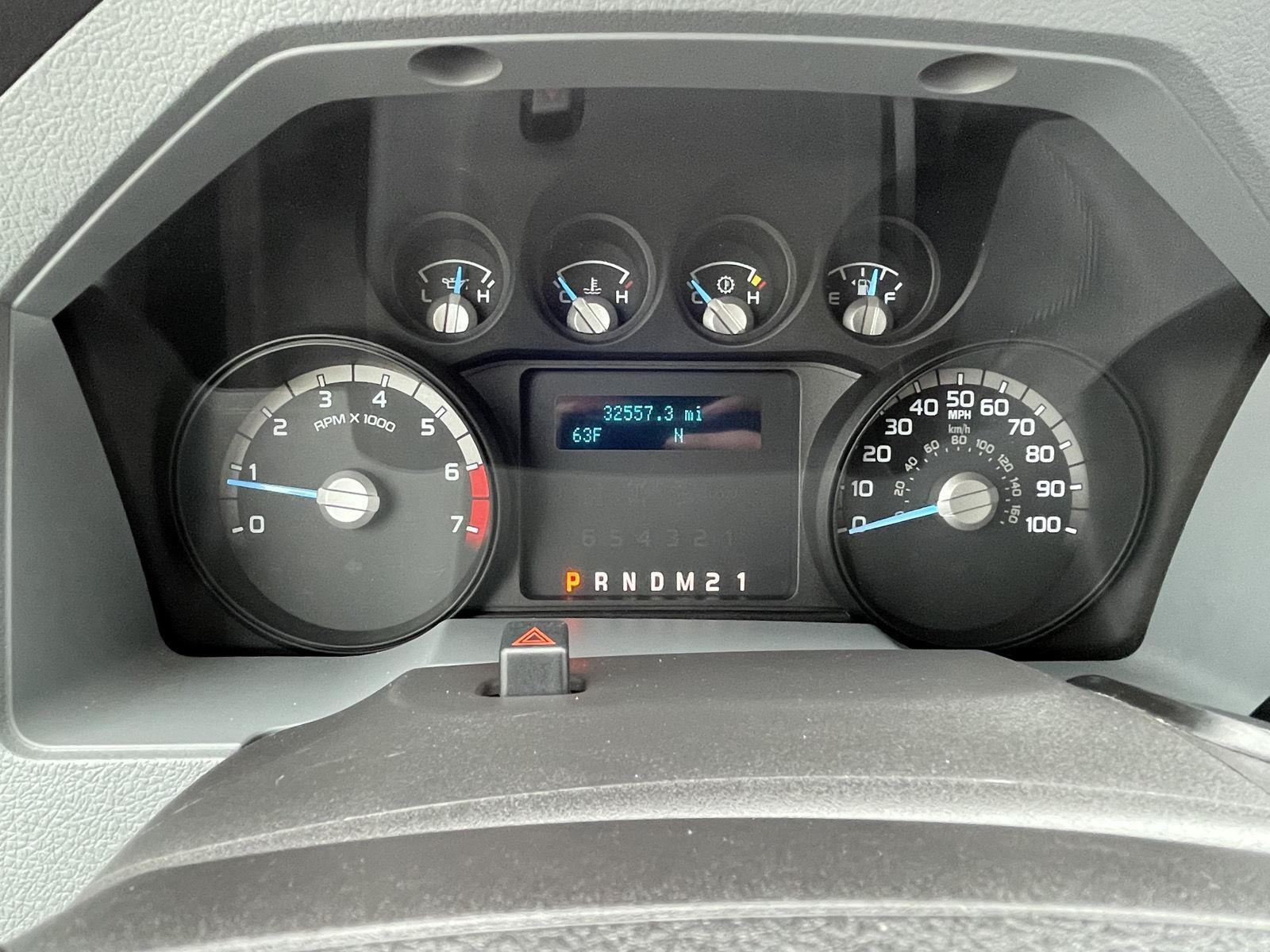 2016 Ford F-250 XLT photo 3
