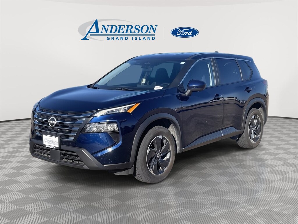 Used 2024 Nissan Rogue SV SUV