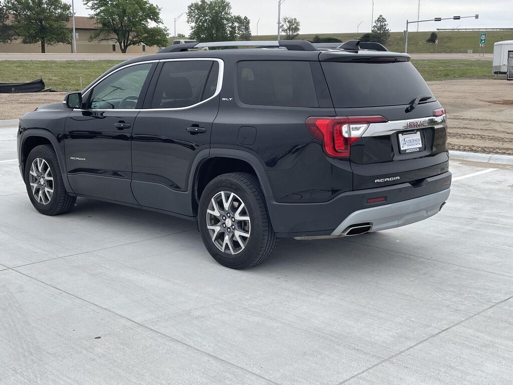 Used 2023 GMC Acadia SLT SUV