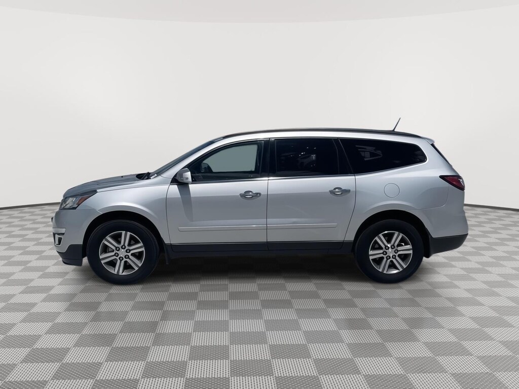 Used 2017 Chevrolet Traverse LT SUV