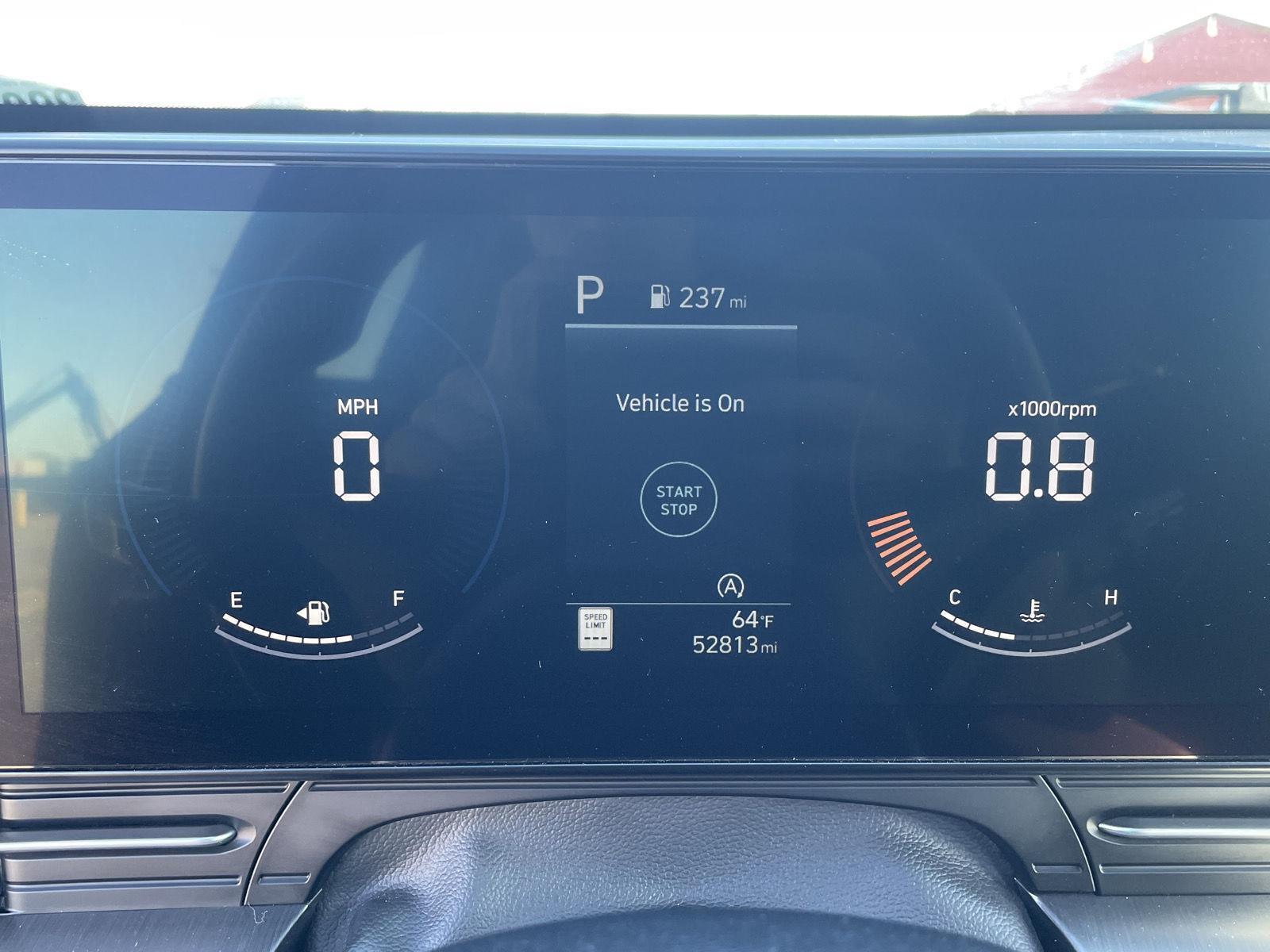 2024 Hyundai Kona SE photo 3