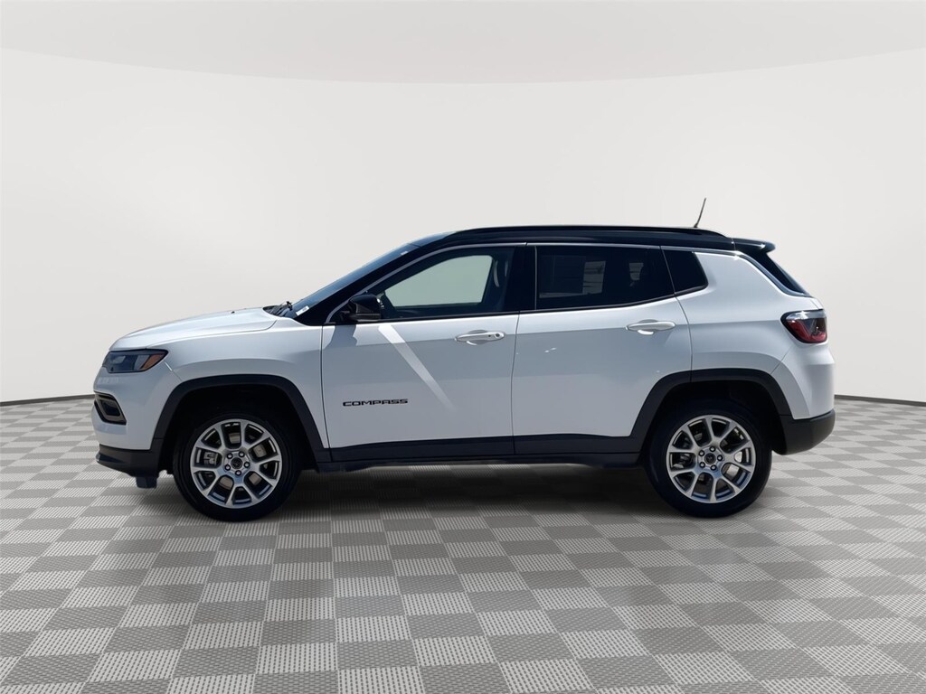 Used 2025 Jeep Compass Limited SUV
