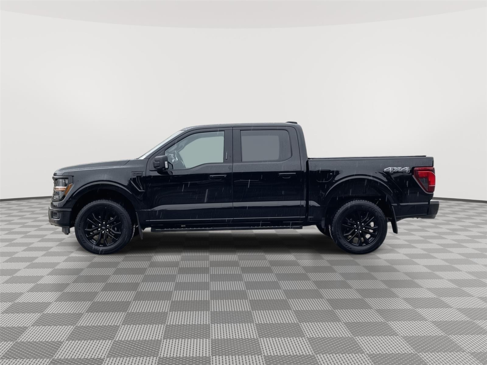 Used 2024 Ford F-150 XLT Truck SuperCrew Cab