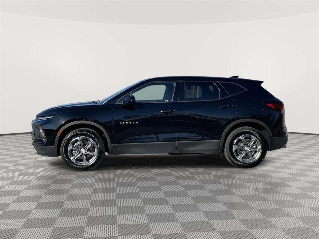 Used 2025 Chevrolet Blazer LT SUV