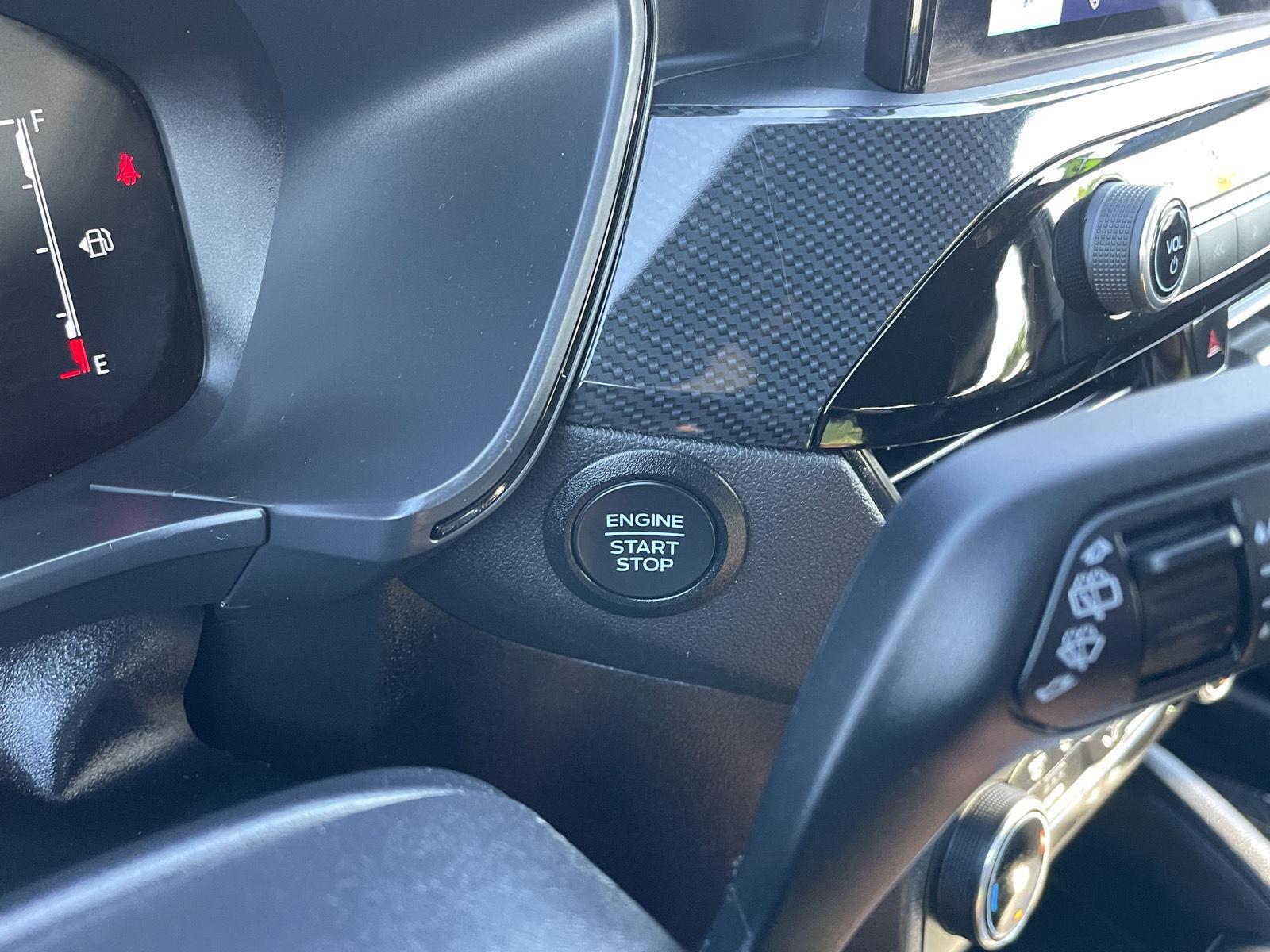 2025 Ford Escape ST-Line - Photo 24