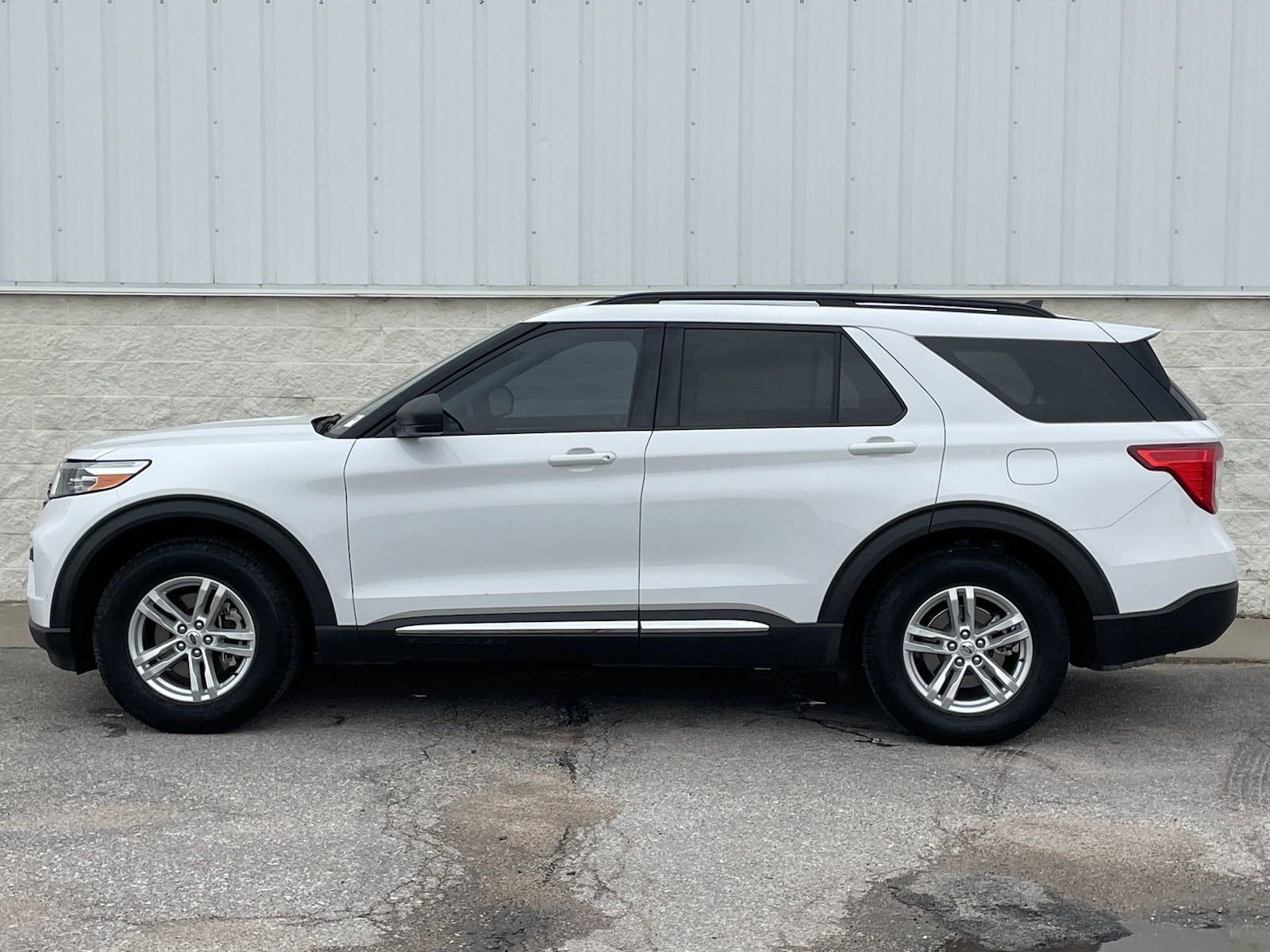 Certified 2021 Ford Explorer XLT with VIN 1FMSK7DH8MGB79084 for sale in Lincoln, NE