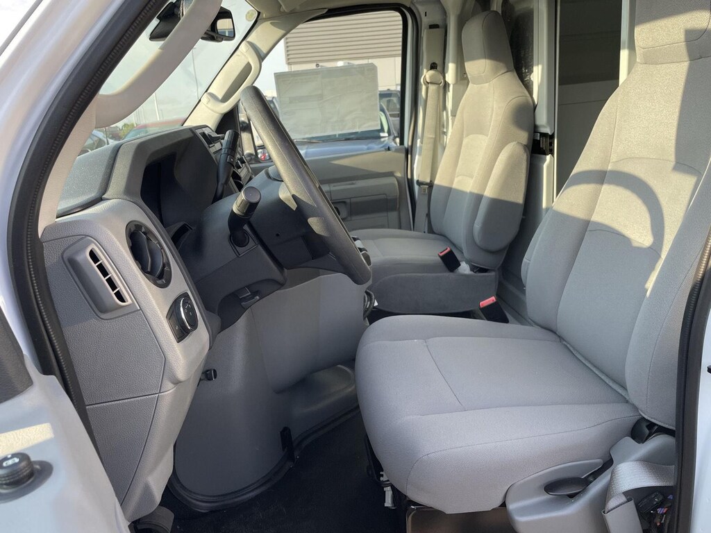 New 2026 Ford E-Series Cutaway E-350 SRW Truck