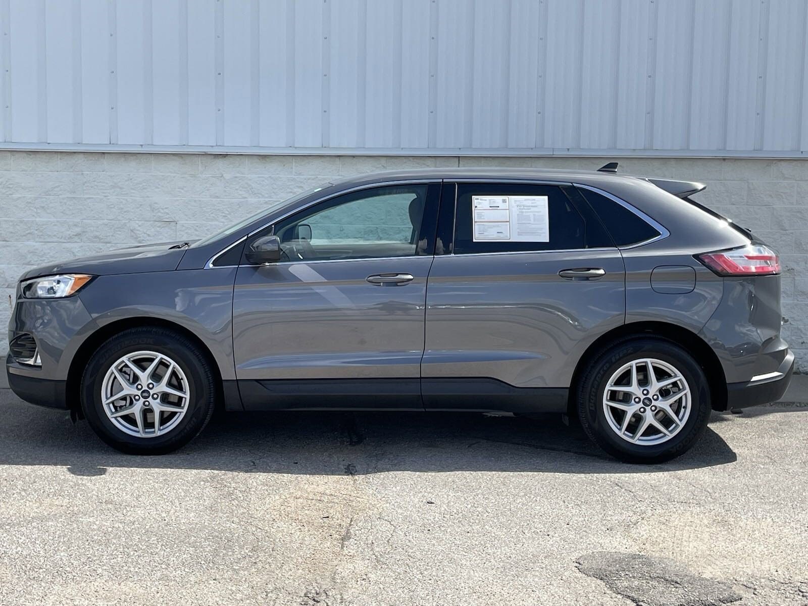 Used 2021 Ford Edge SEL with VIN 2FMPK3J94MBA55445 for sale in Lincoln, NE
