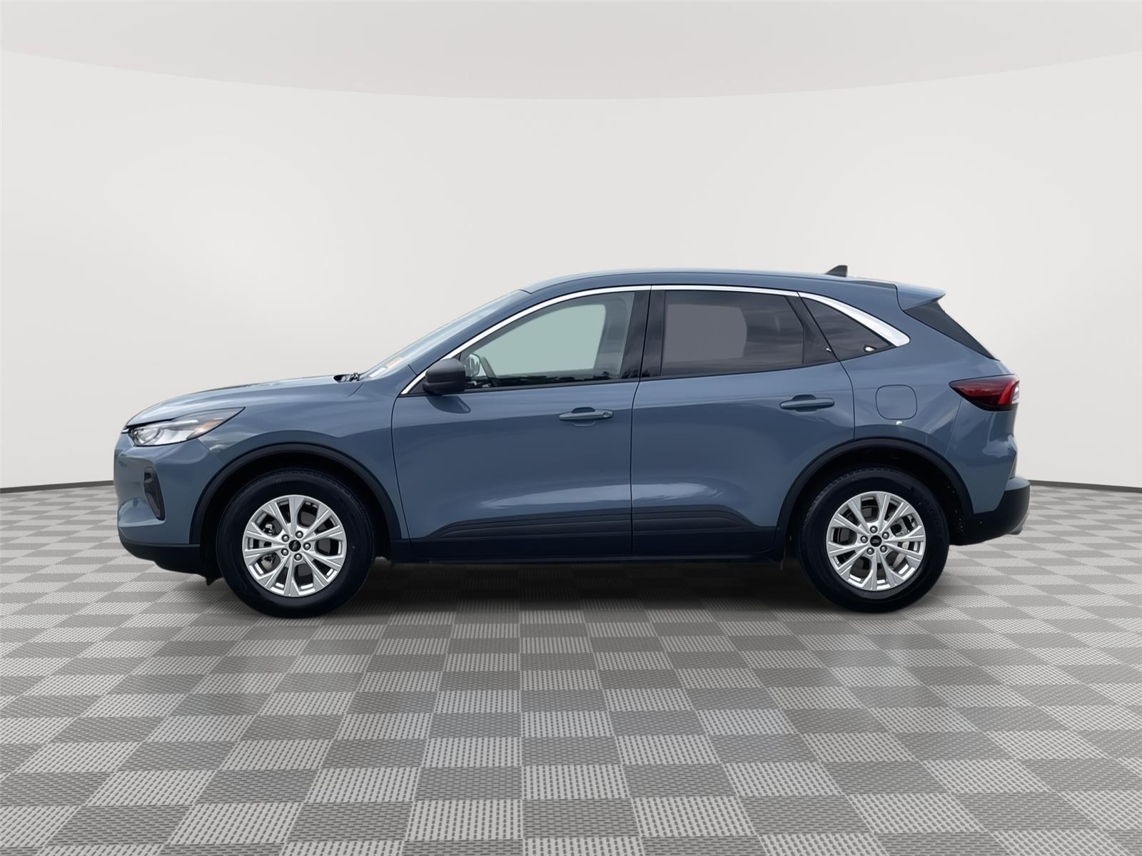 Used 2024 Ford Escape Active SUV