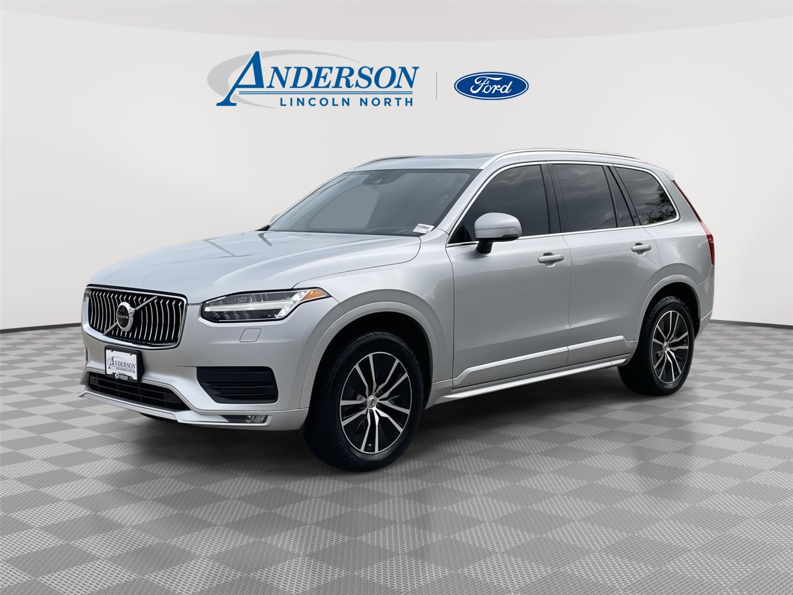 Used 2020 Volvo XC90 Momentum SUV