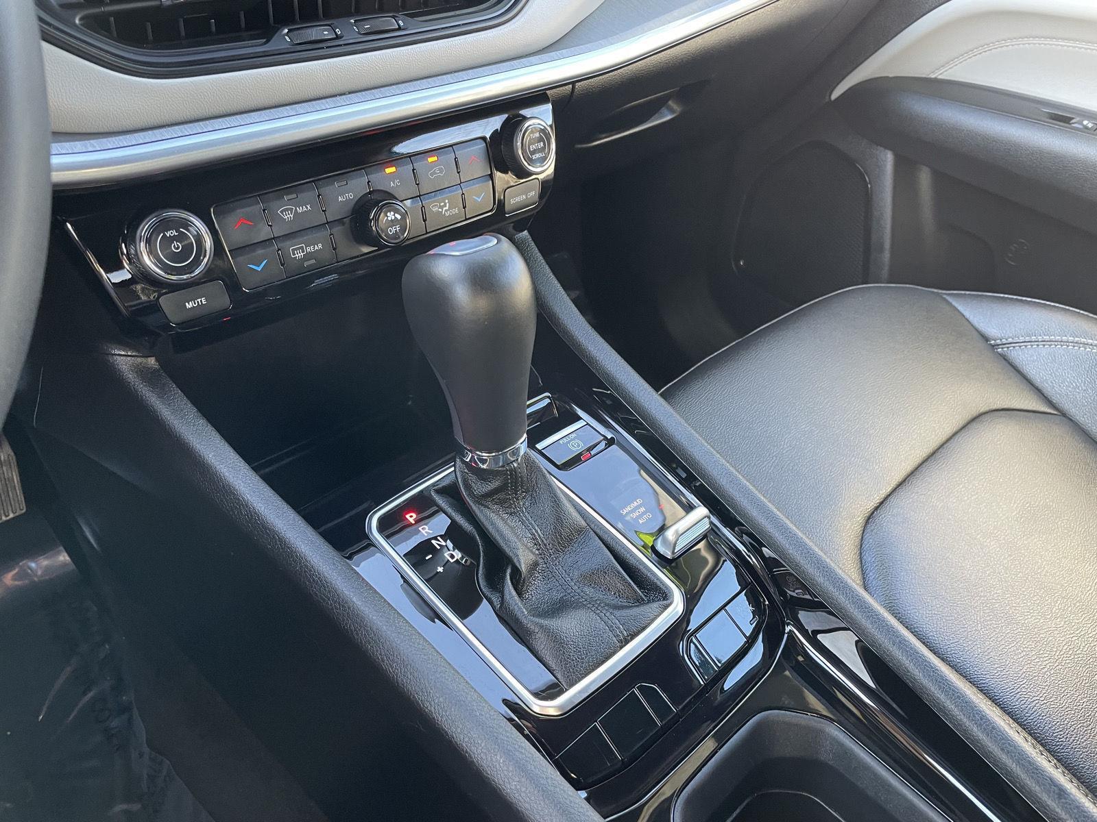 2025 Jeep Compass Limited - Photo 29