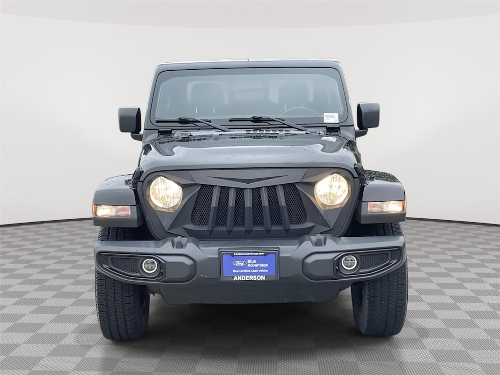 Used 2021 Jeep Gladiator Willys Truck Crew Cab